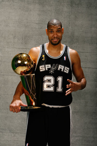 六台记者：不知道皇马在打什么，不如明天就请回穆里尼奥（六台记者质疑皇马踢法：不如明天就请穆里尼奥回归）