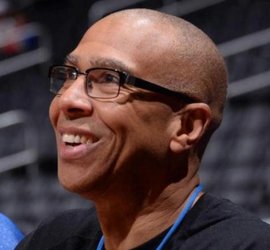 巴萨临时更换发布会人选，德容让位马丁内斯（巴萨临时调整发布会安排，马丁内斯取代德容出席）