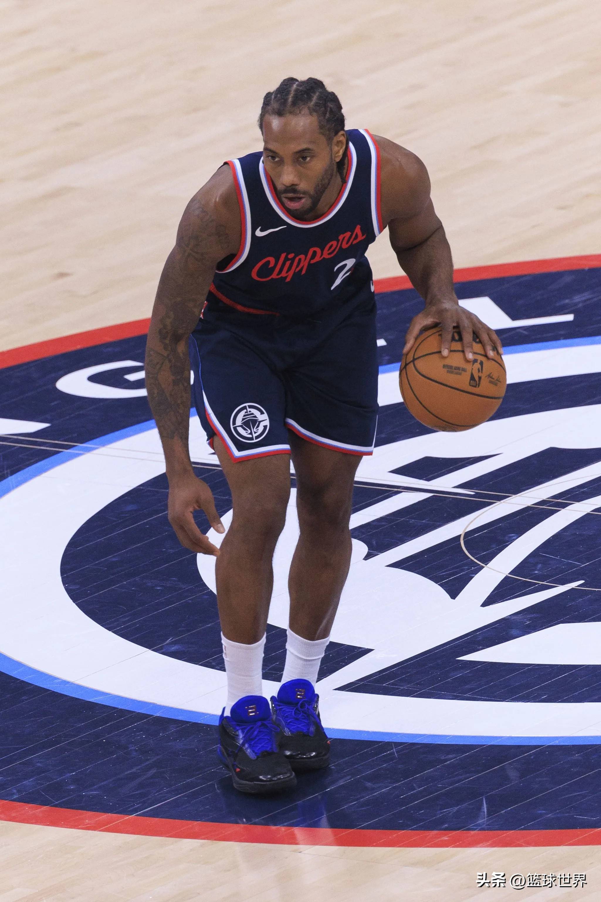 15战13负，战绩西部排倒数，4大新援集体翻车！主帅赢麻了（开季15战2胜13负，西部垫底，四大新援集体失灵，主帅赢麻了）